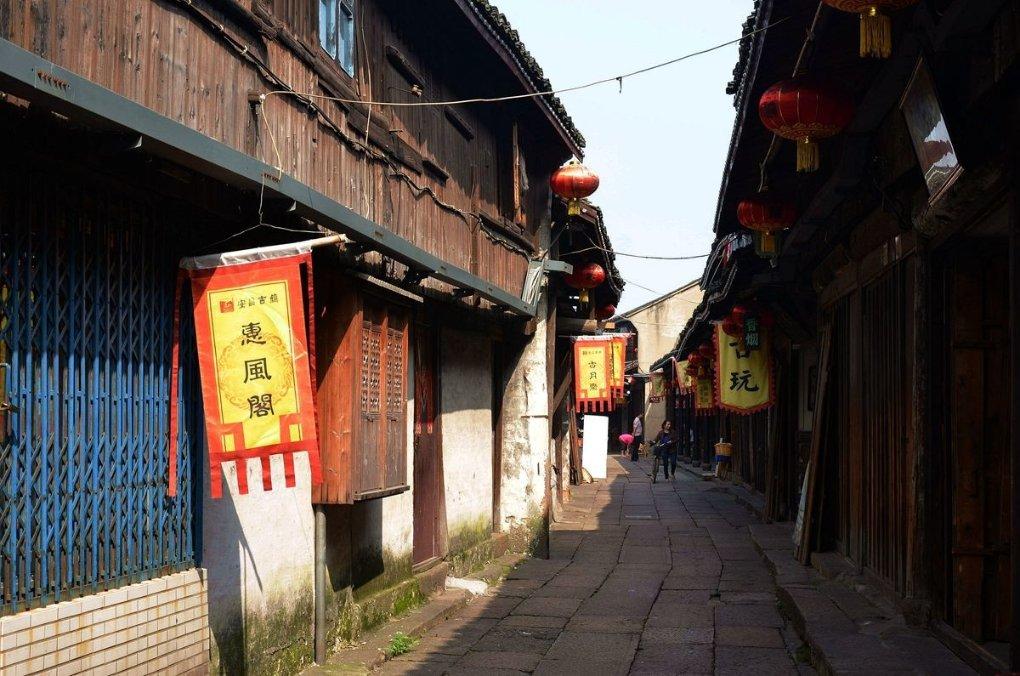 一套湘湖边的地中海别墅卖了1亿元？春节将至，5000万元以上豪宅频频成交